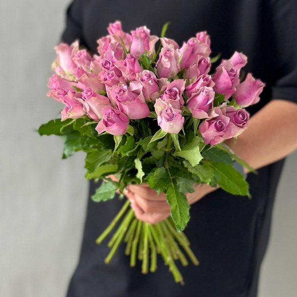 Роза Кения сиреневая 35 см