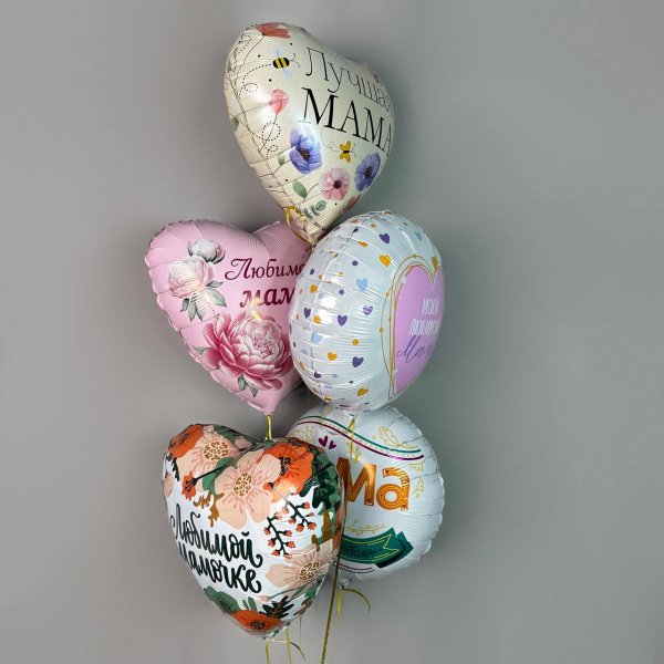 Фонтан шаров ко Дню Мамы