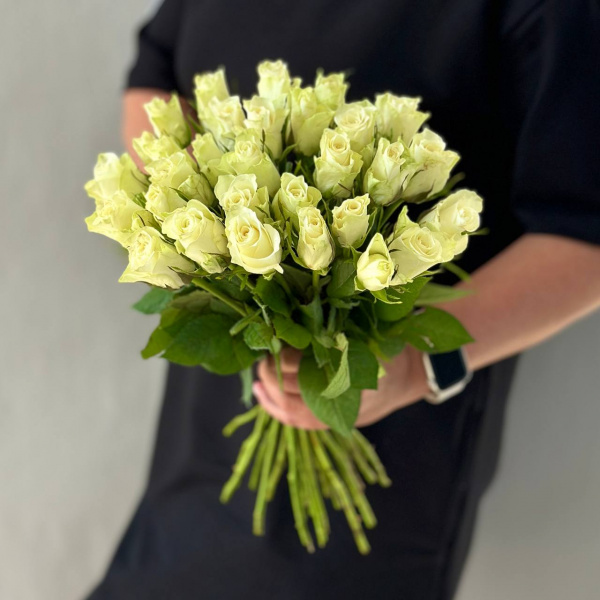 Роза Кения белая 35 см 