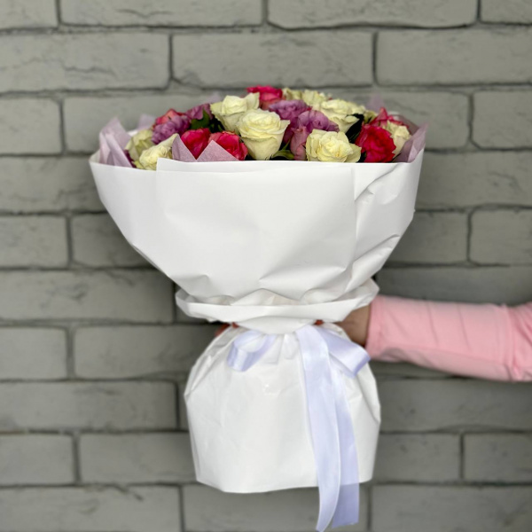 Букет "35 роз Кения нежный микс"