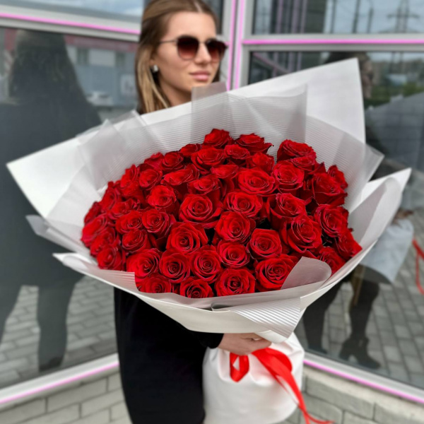 Букет "51 поцелуй" 
